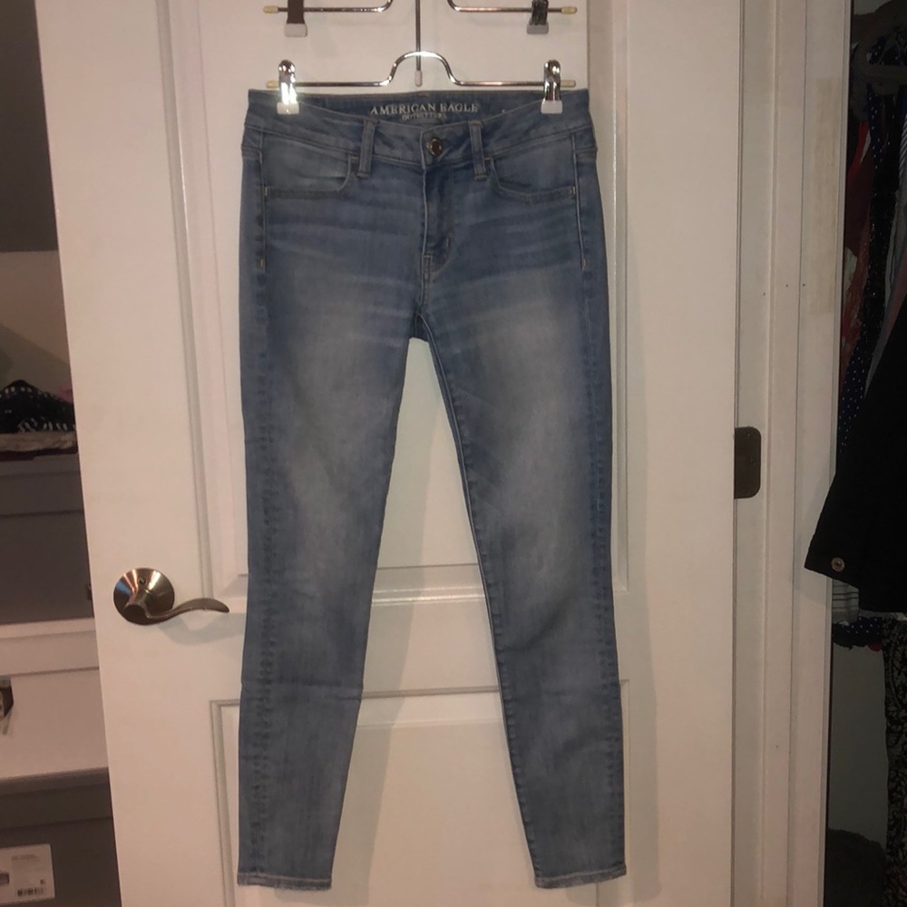 Light wash American Eagle jeans